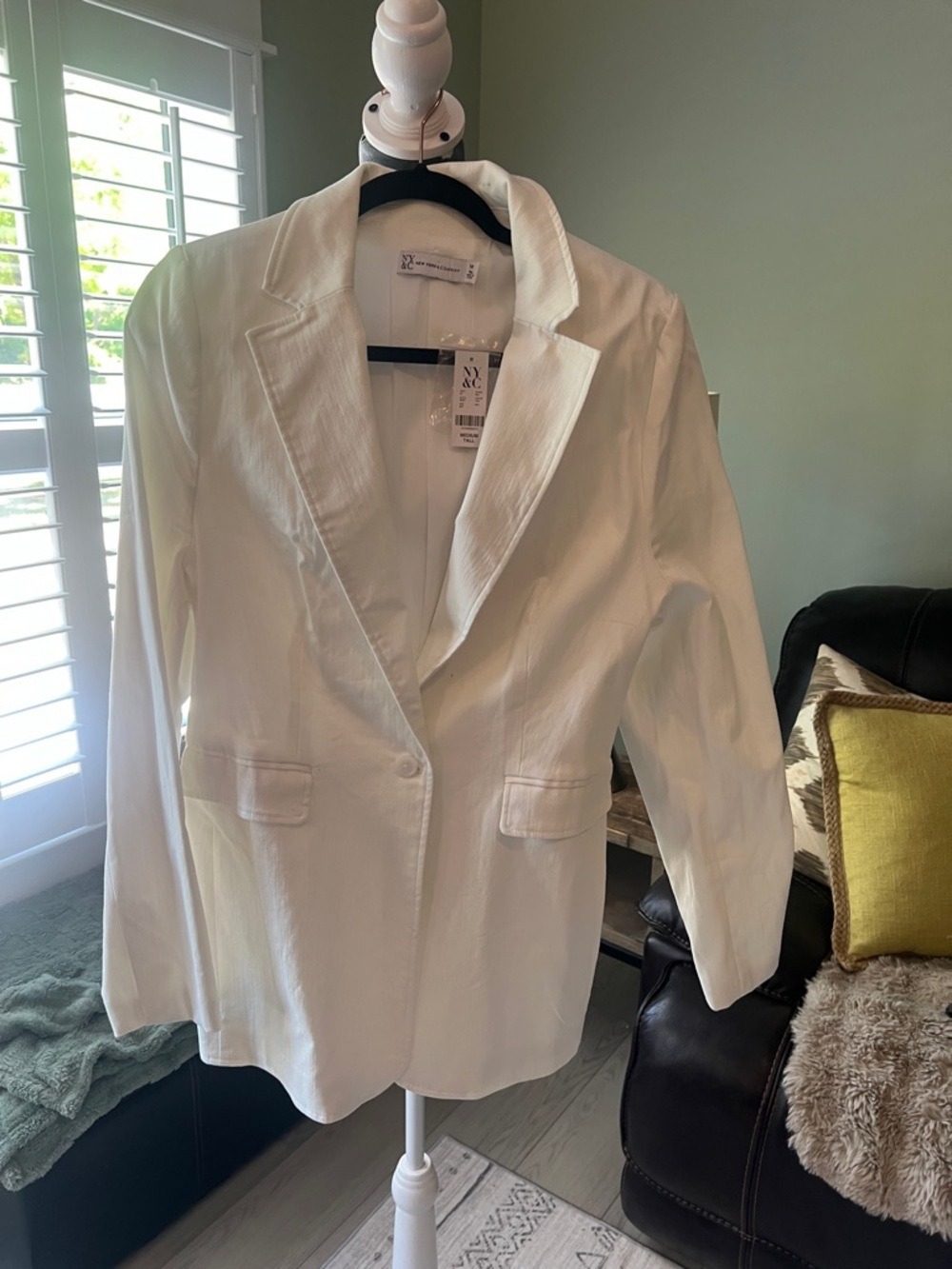 New York & Company Women's Cream Single-Button Blazer